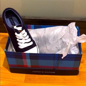 Boys Tommy Hilfiger classic canvas navy sneakers